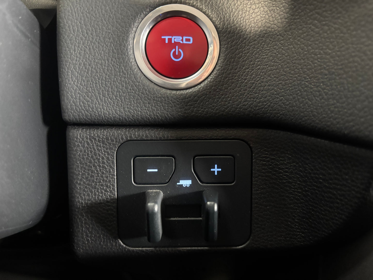 2024 Toyota Sequoia TRD Off Road 4WD