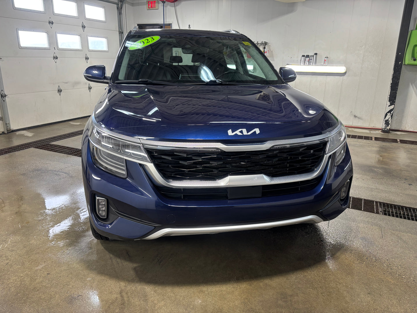2023 Kia Seltos EX Premium AWD