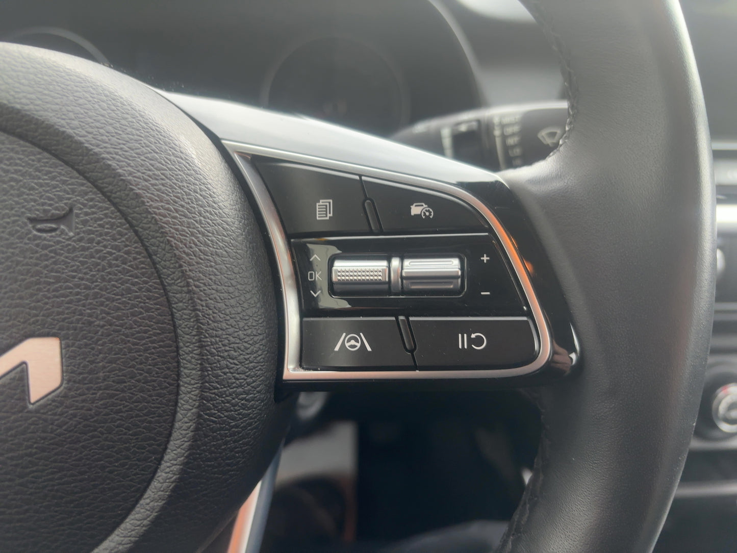 2024 Kia Forte EX IVT