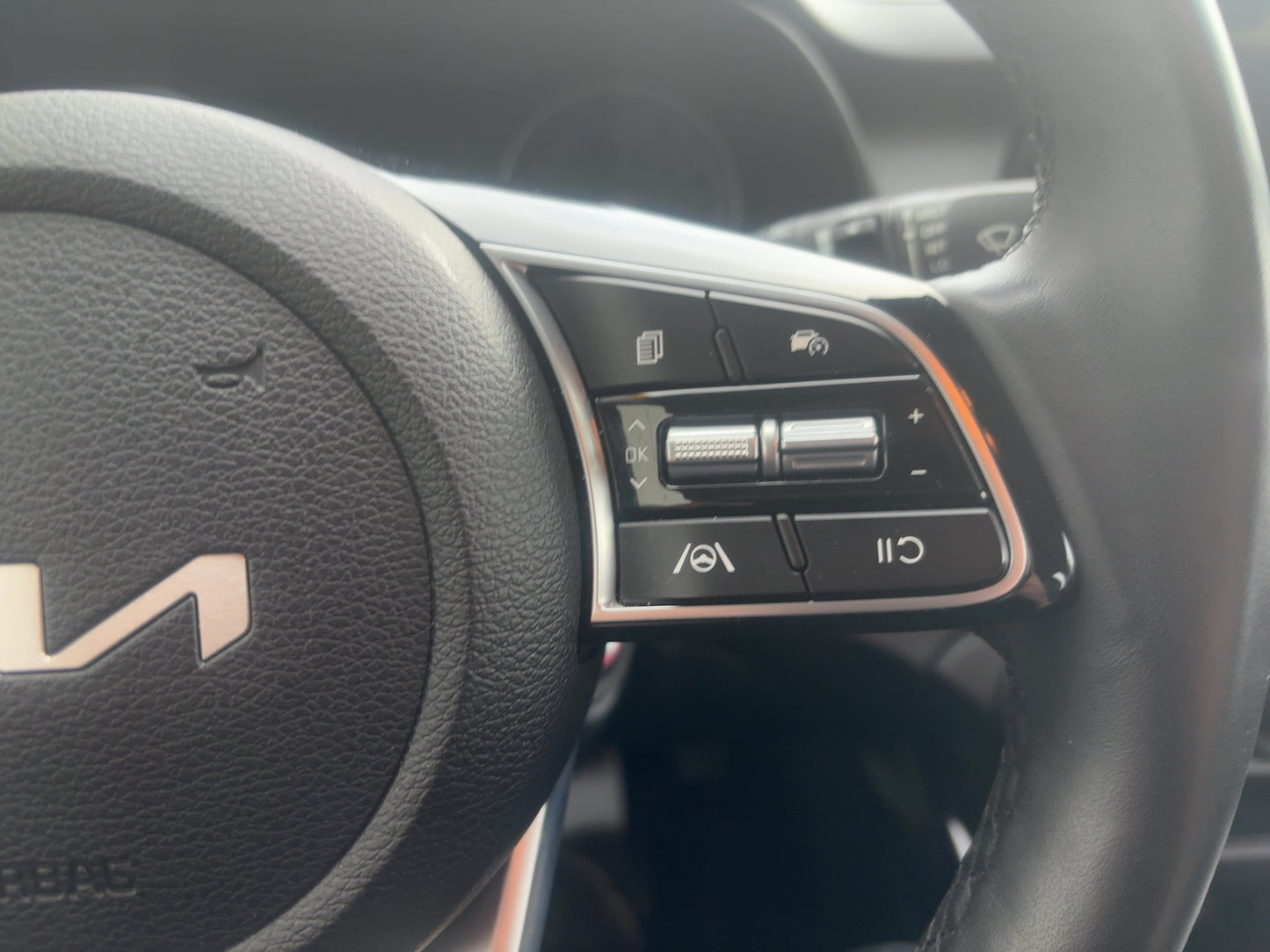 2024 Kia Forte EX IVT