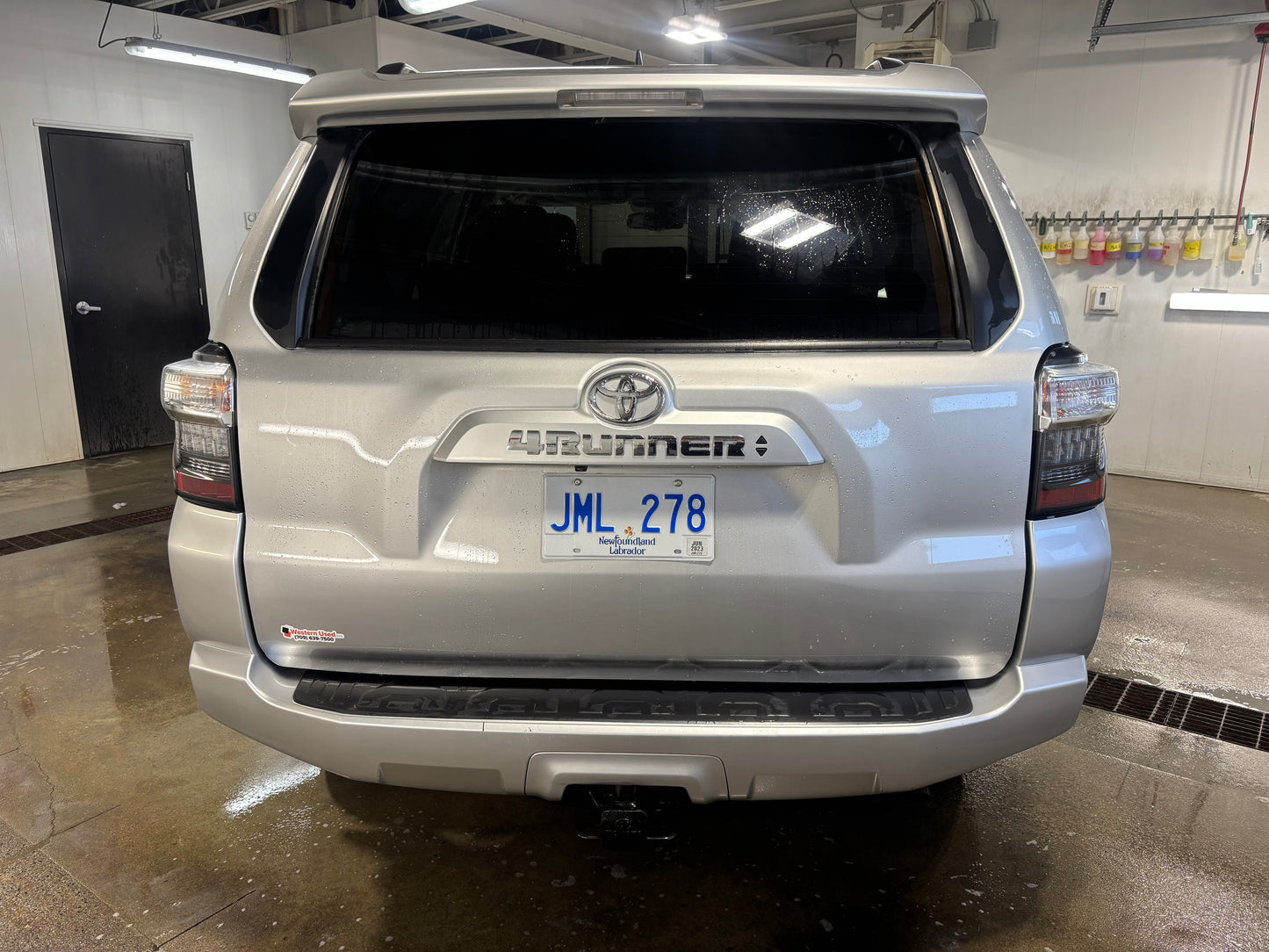 2020 Toyota 4Runner SR5 7 PASS