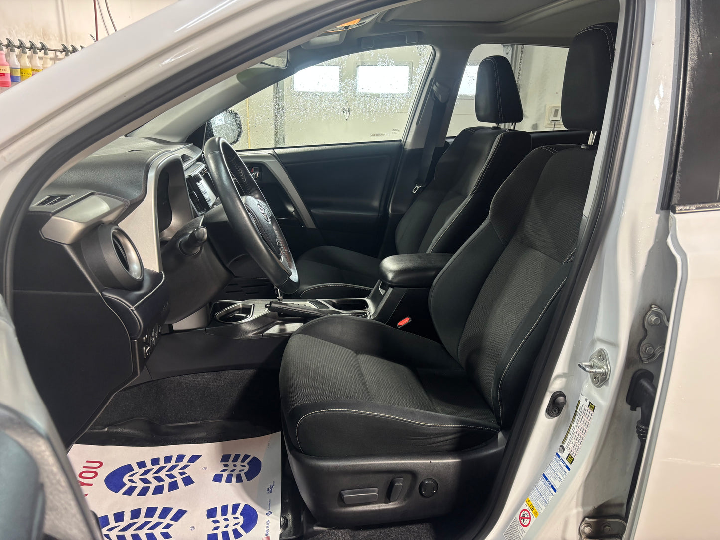 2018 Toyota RAV4 AWD XLE