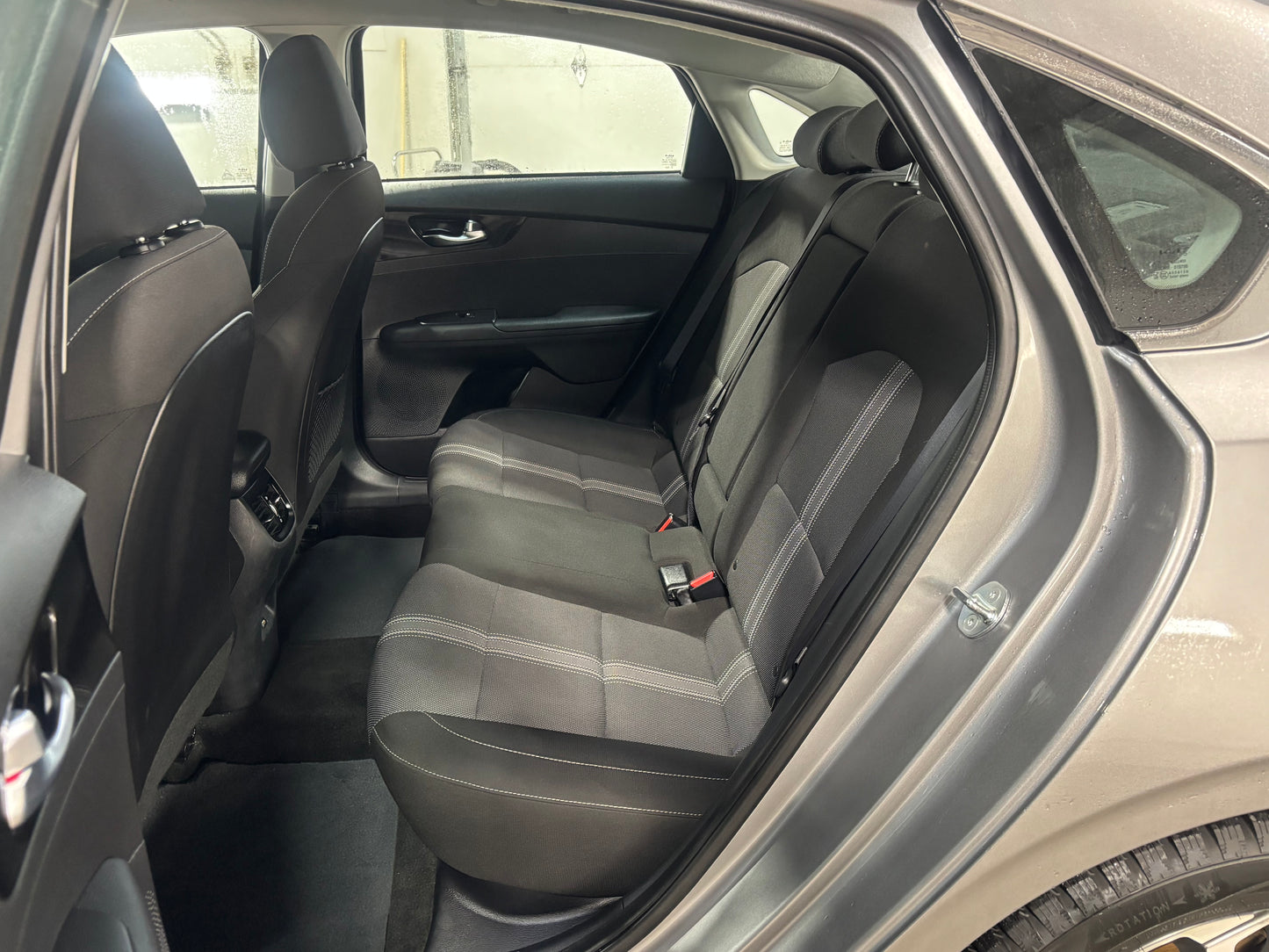 2023 Kia Forte EX IVT