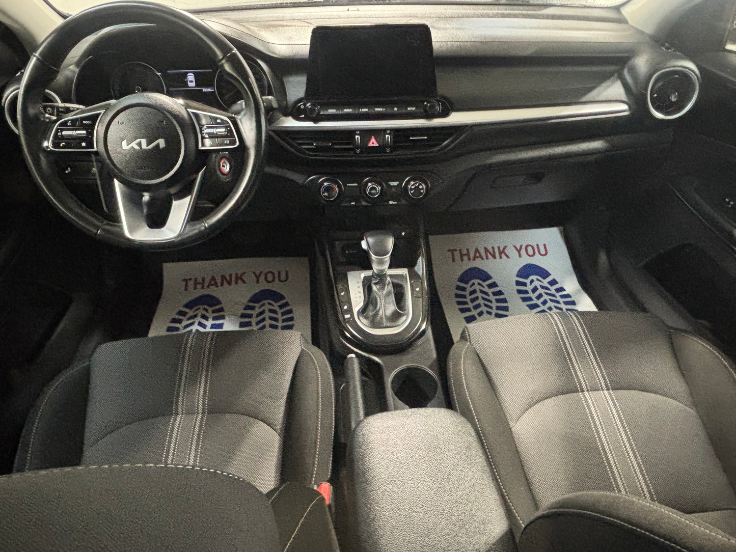 2023 Kia Forte EX IVT