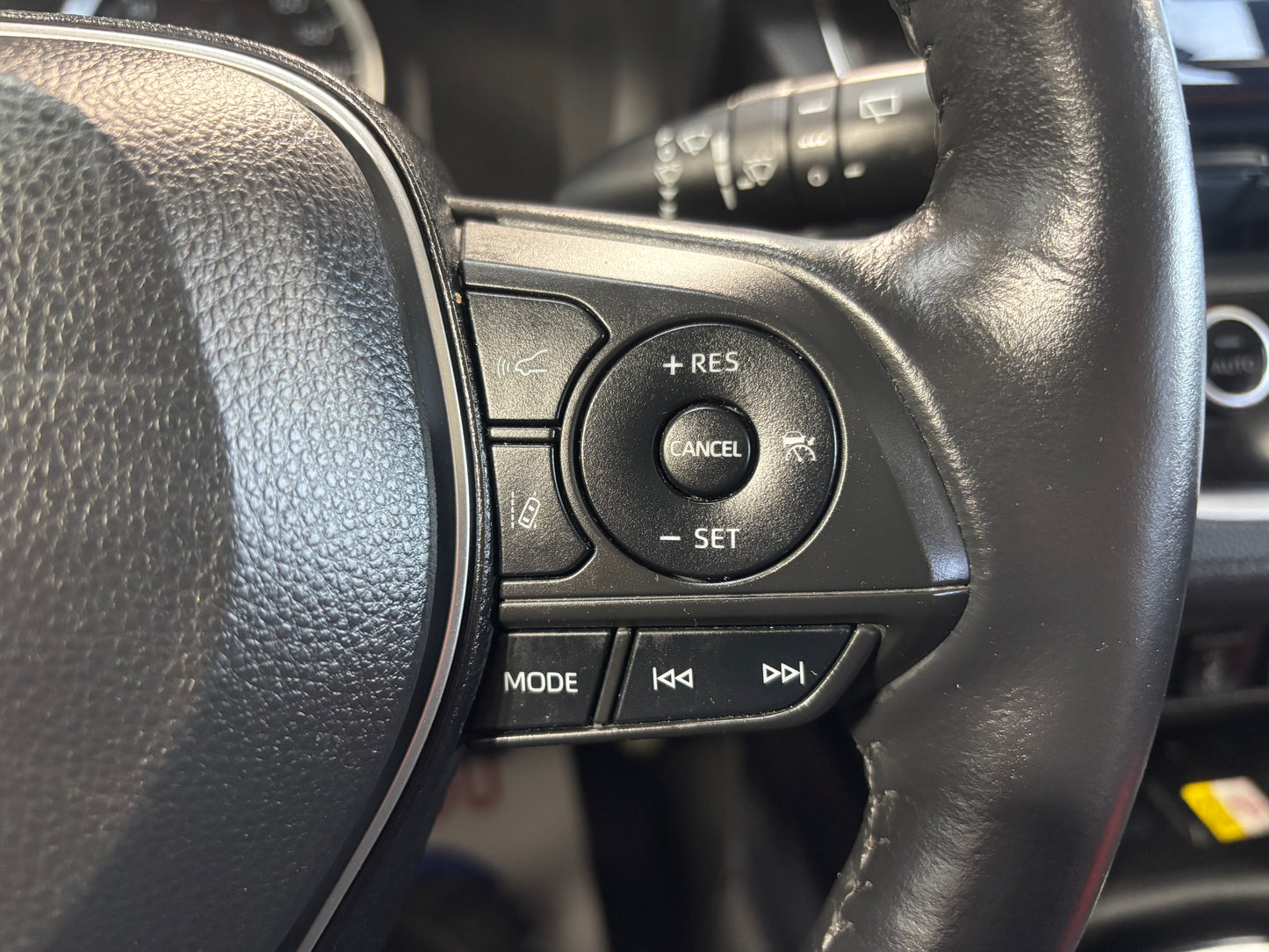 2022 Toyota Corolla Cross LE AWD