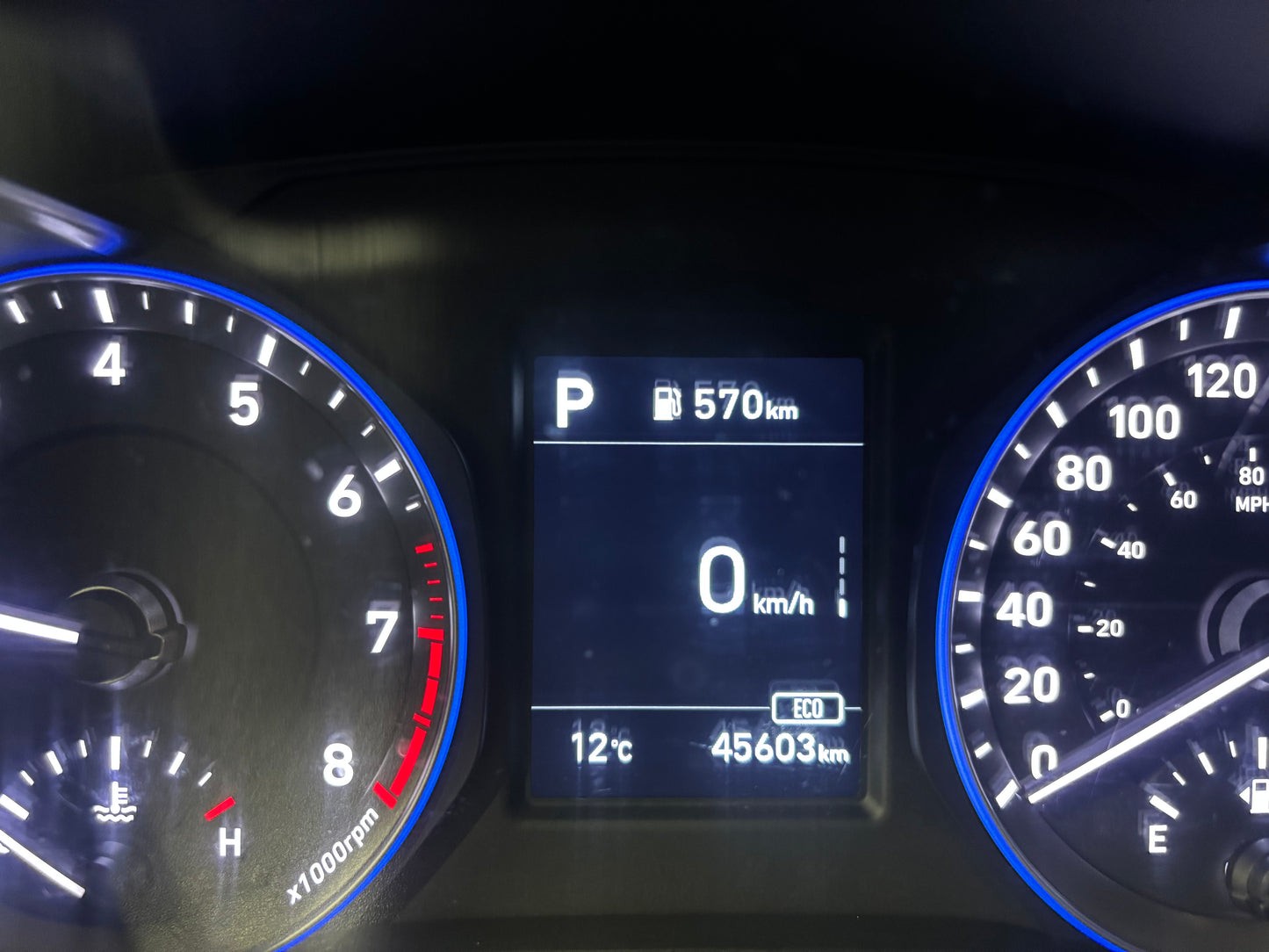 2020 Hyundai Kona 1.6T Trend AWD w/Two-Tone Roof