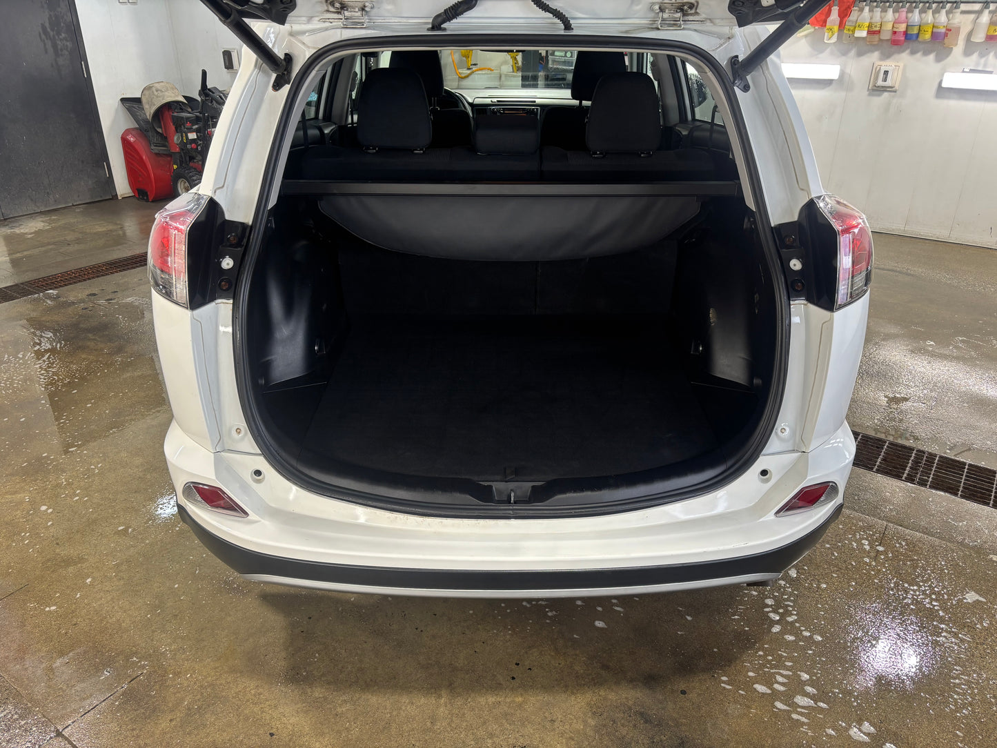 2018 Toyota RAV4 AWD XLE