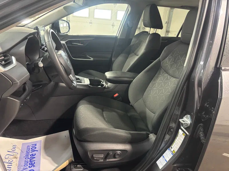 2021 Toyota RAV4 XLE AWD