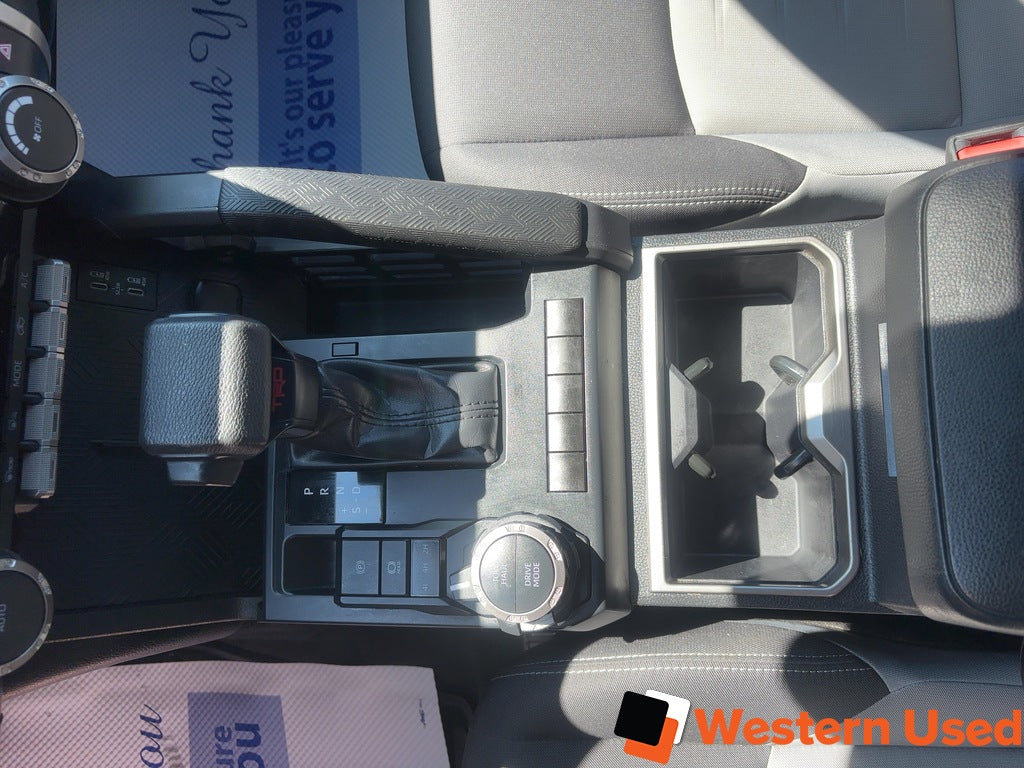 2024 Toyota Tacoma 4x4 Double Cab Auto