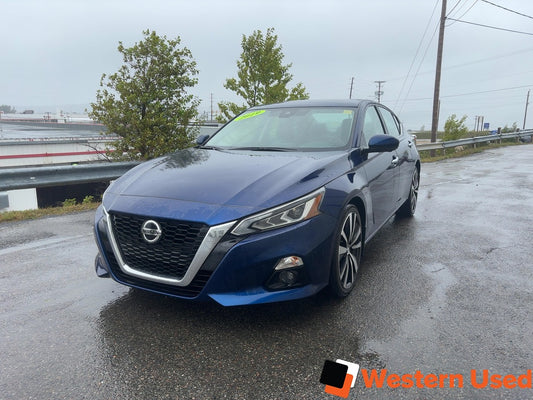 2019 Nissan Altima 2.5 Platinum Sedan