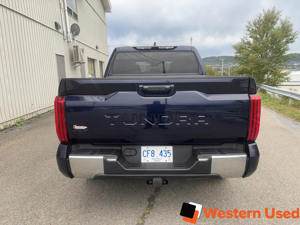 2022 Toyota Tundra 4x4 Crewmax SR