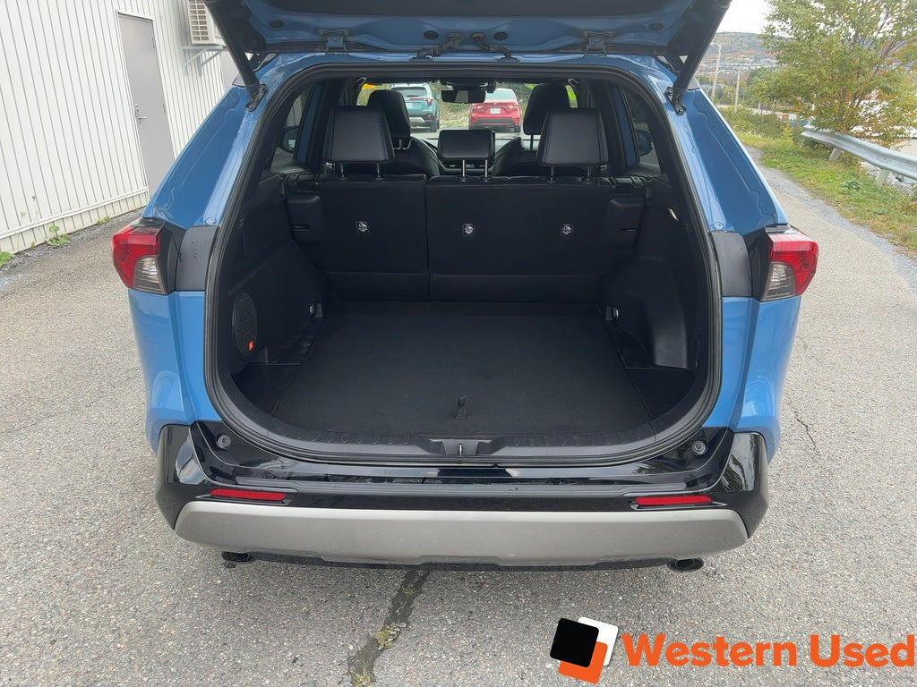 2023 Toyota RAV4 Hybrid XSE AWD