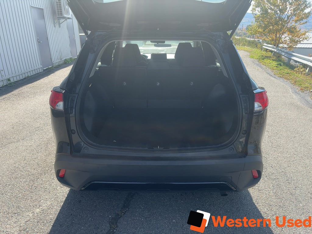 2023 Toyota Corolla Cross LE AWD