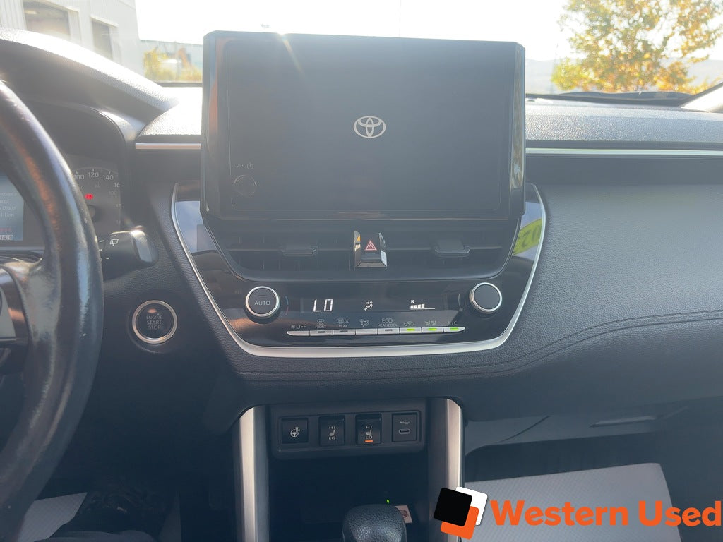 2023 Toyota Corolla Cross LE AWD