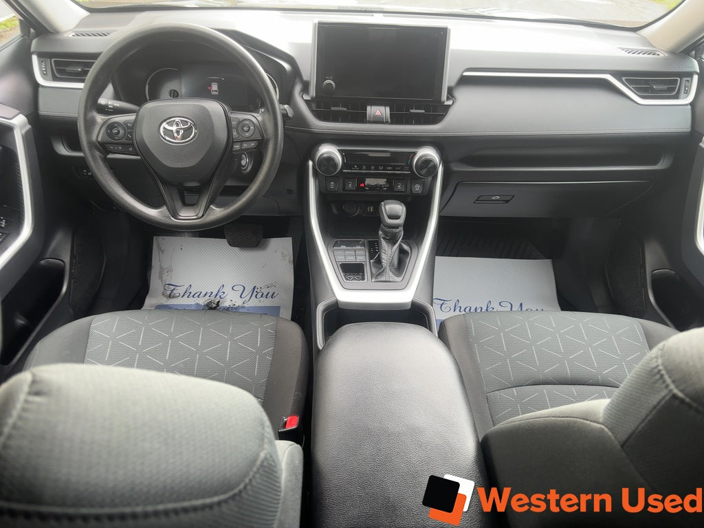 2023 Toyota RAV4 LE AWD
