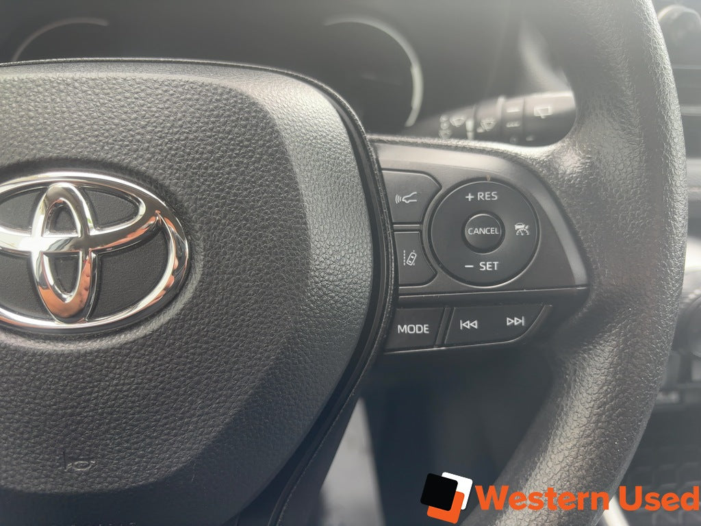2023 Toyota RAV4 LE AWD