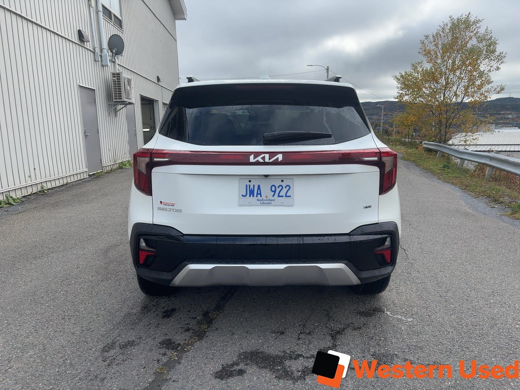 2025 Kia Seltos EX AWD