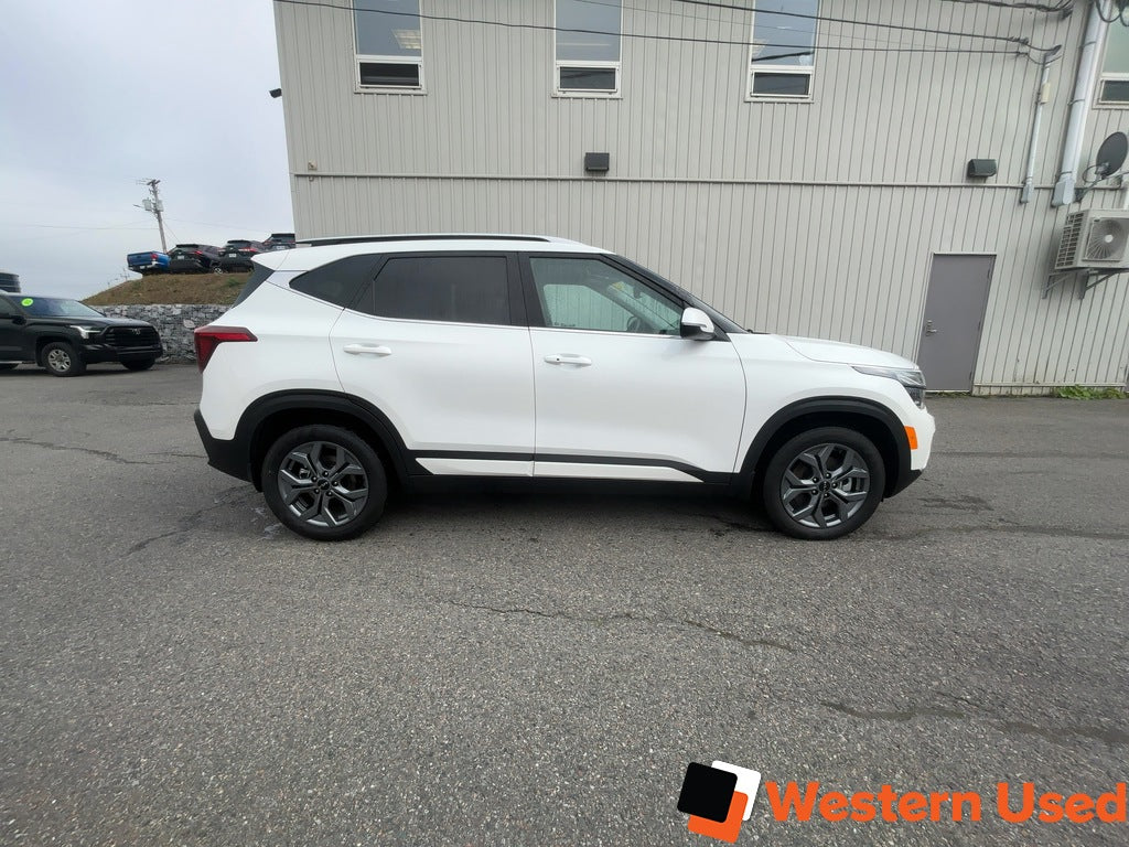 2025 Kia Seltos EX AWD