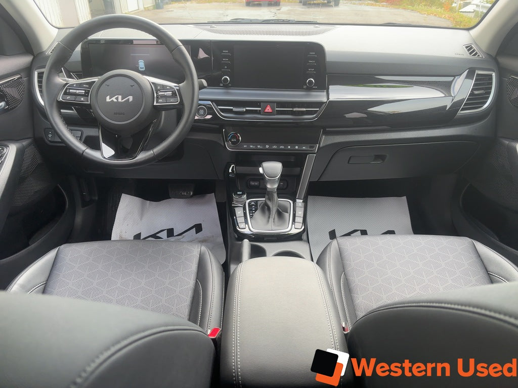 2025 Kia Seltos EX AWD
