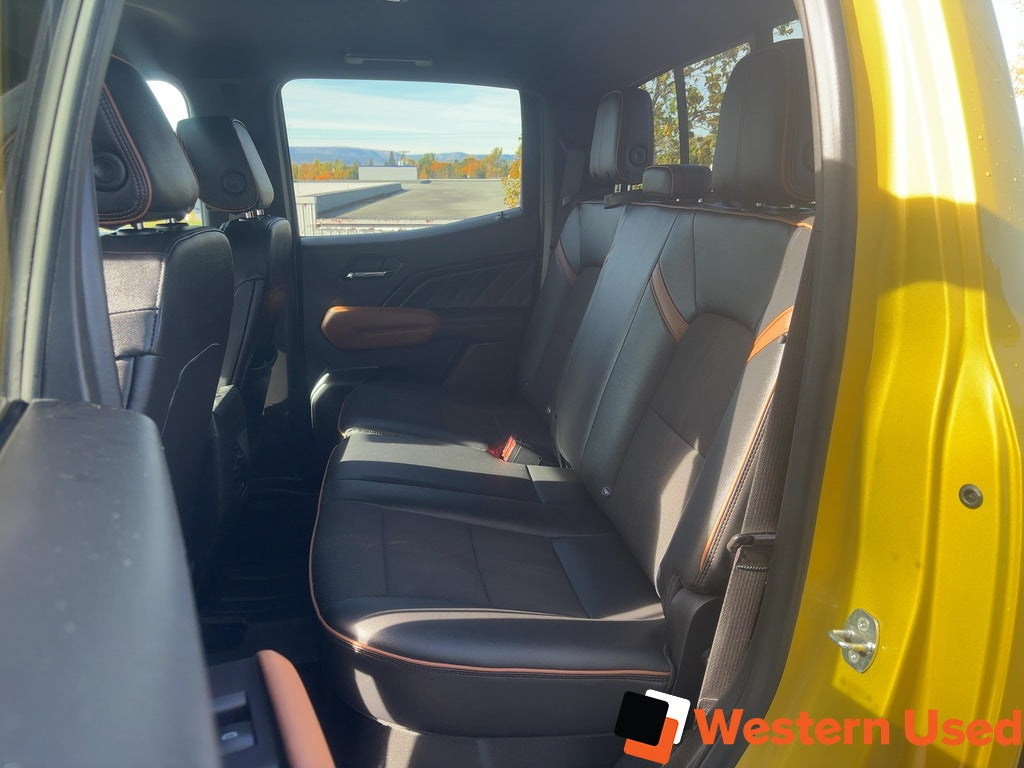 2023 GMC Canyon 4WD Crew Cab AT4