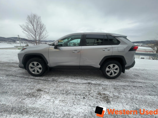 2023 Toyota RAV4 LE AWD