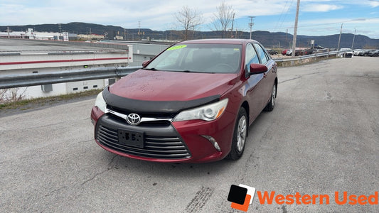 2015 Toyota Camry 4dr Sdn I4 Auto LE