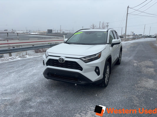 2024 Toyota RAV4 XLE AWD