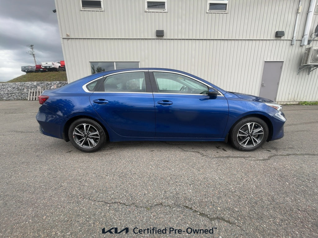 2024 Kia Forte EX IVT