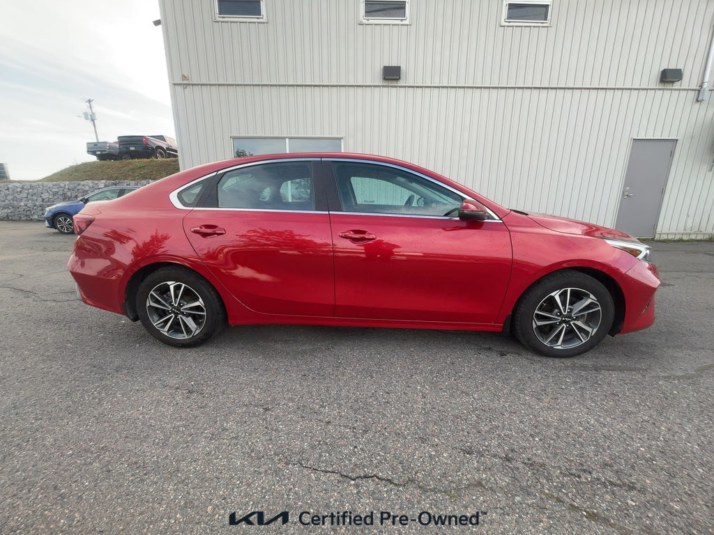 2024 Kia Forte EX IVT