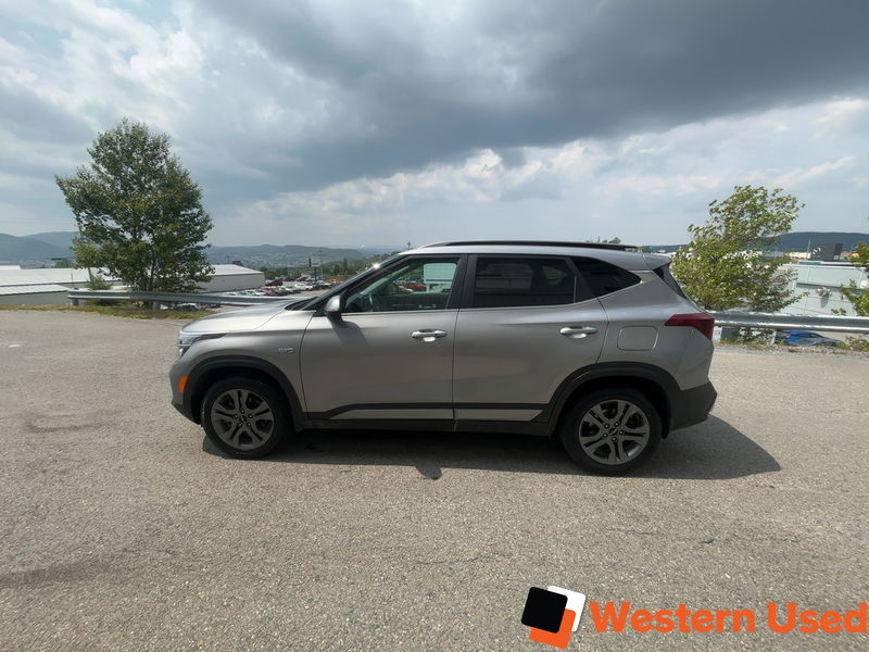 2022 Kia Seltos EX AWD