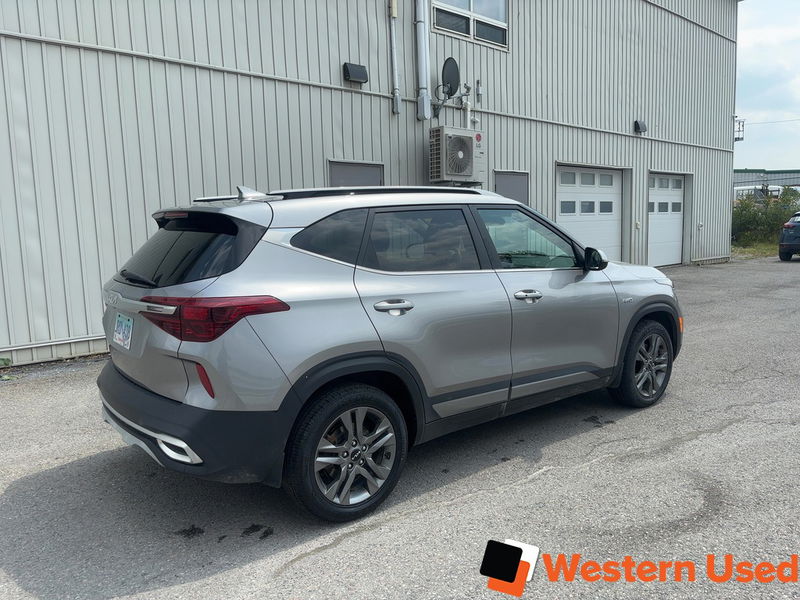 2022 Kia Seltos EX AWD