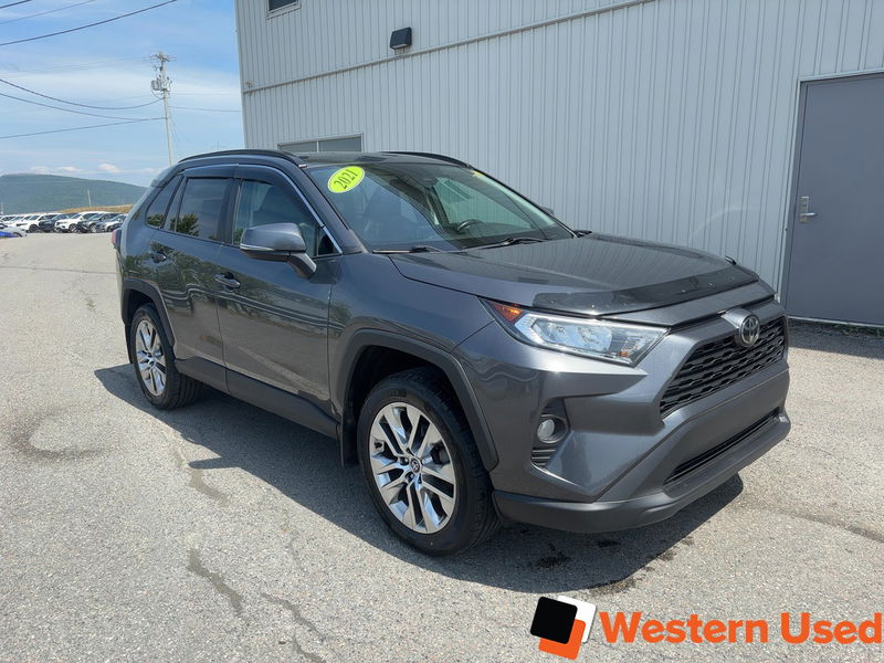 2021 Toyota RAV4 XLE AWD