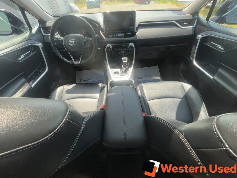 2021 Toyota RAV4 XLE AWD