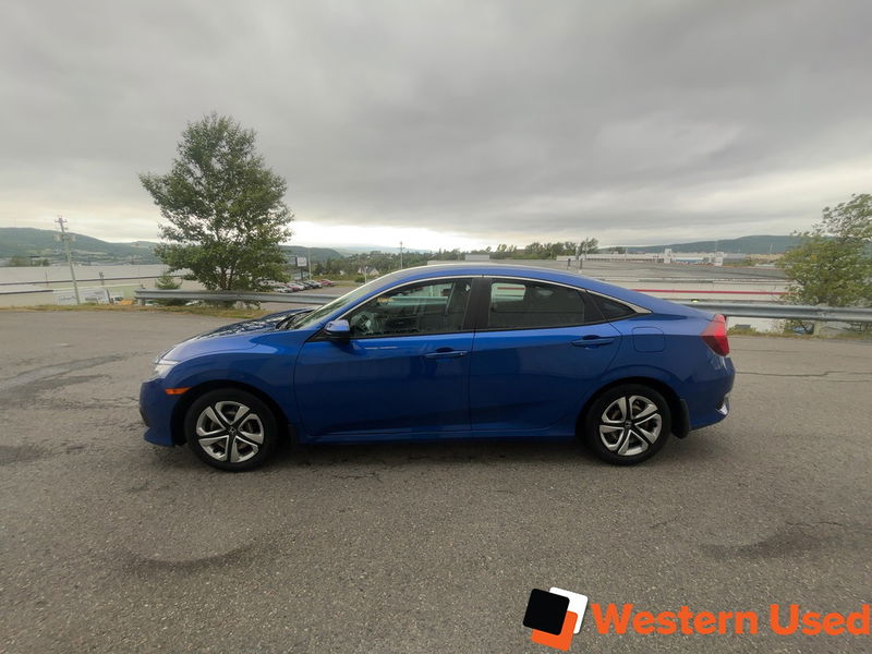 2018 Honda Civic Sedan LX Manual
