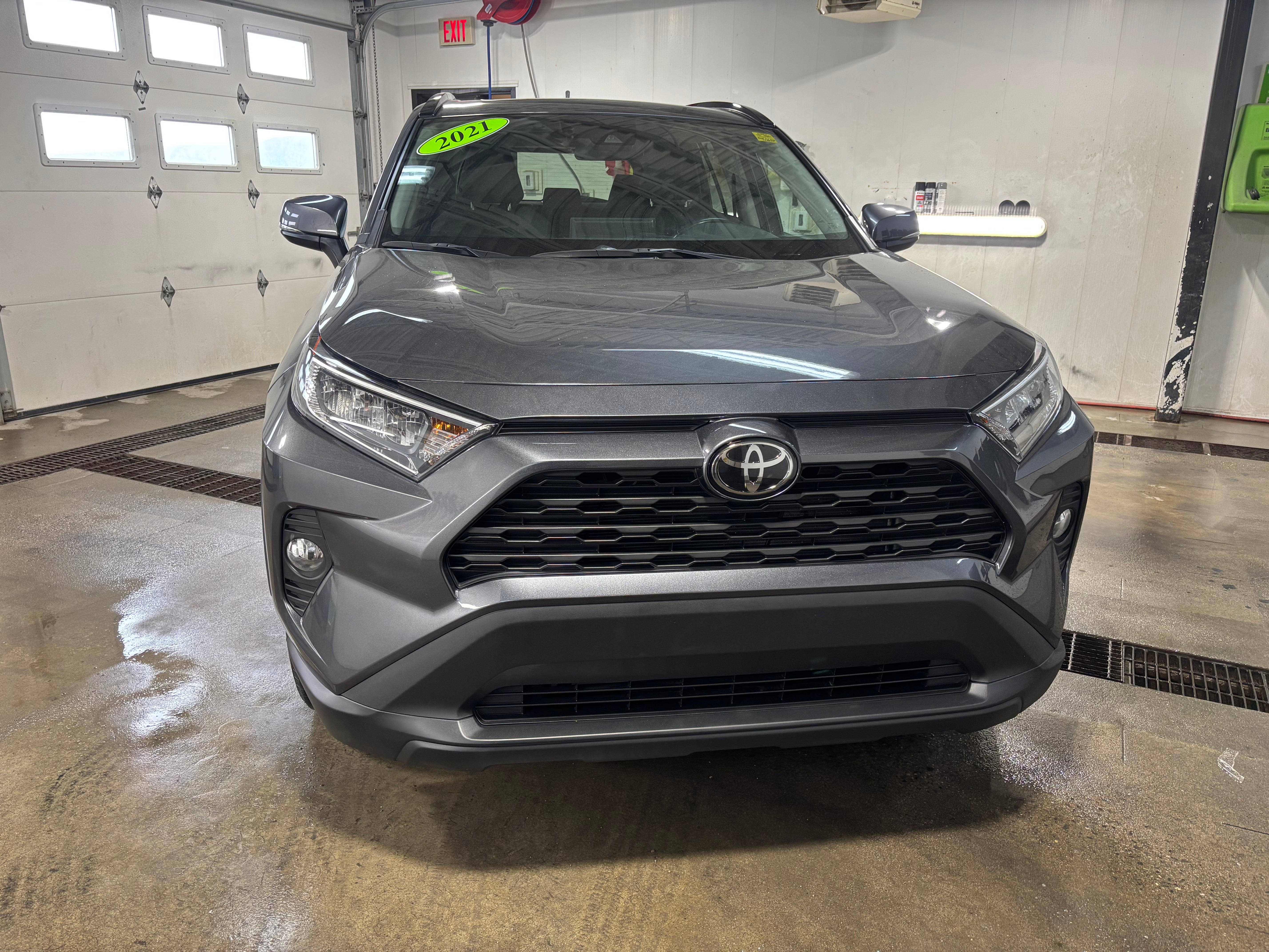 2021 Toyota RAV4 XLE AWD
