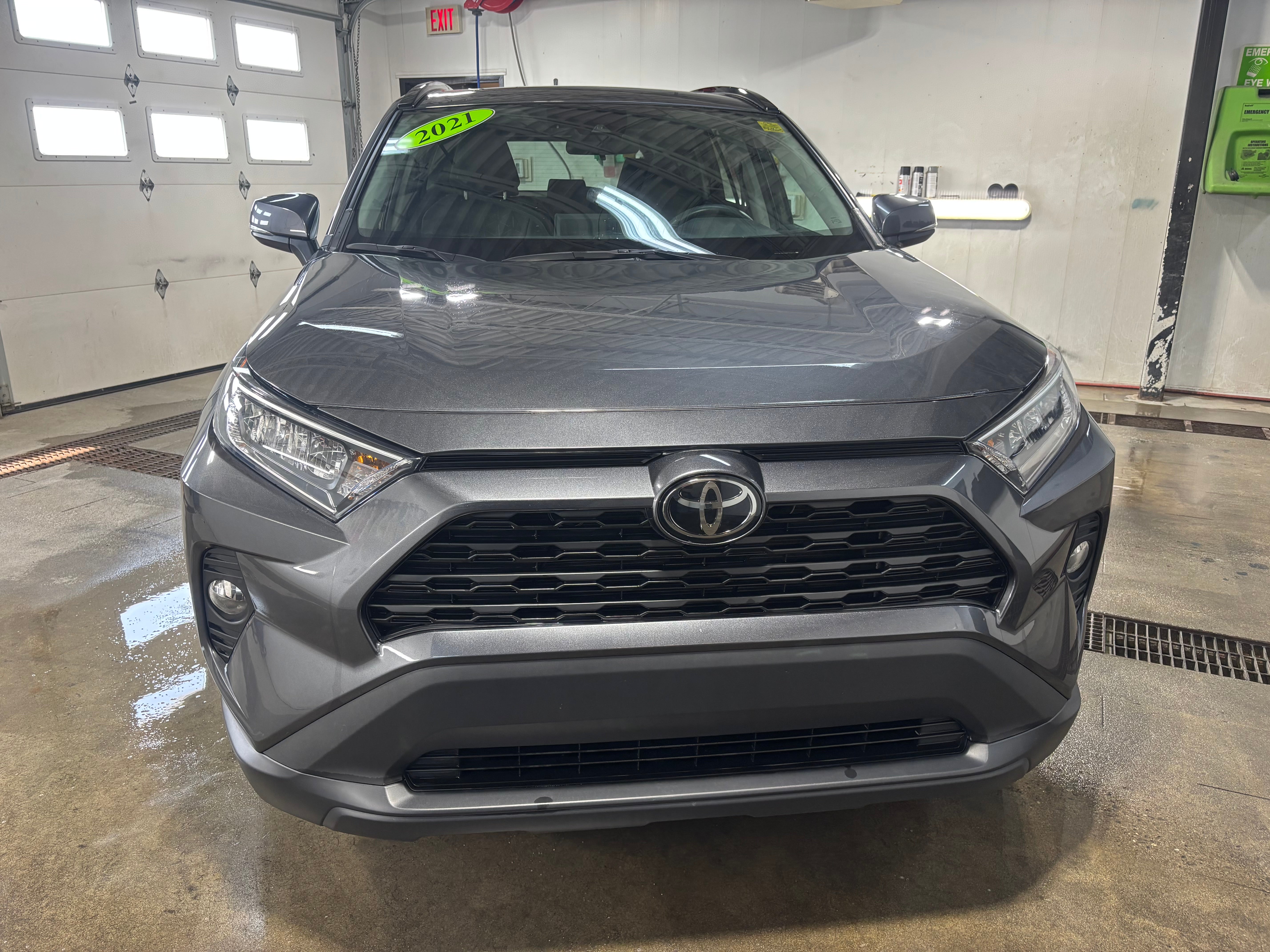 2021 Toyota RAV4 XLE AWD
