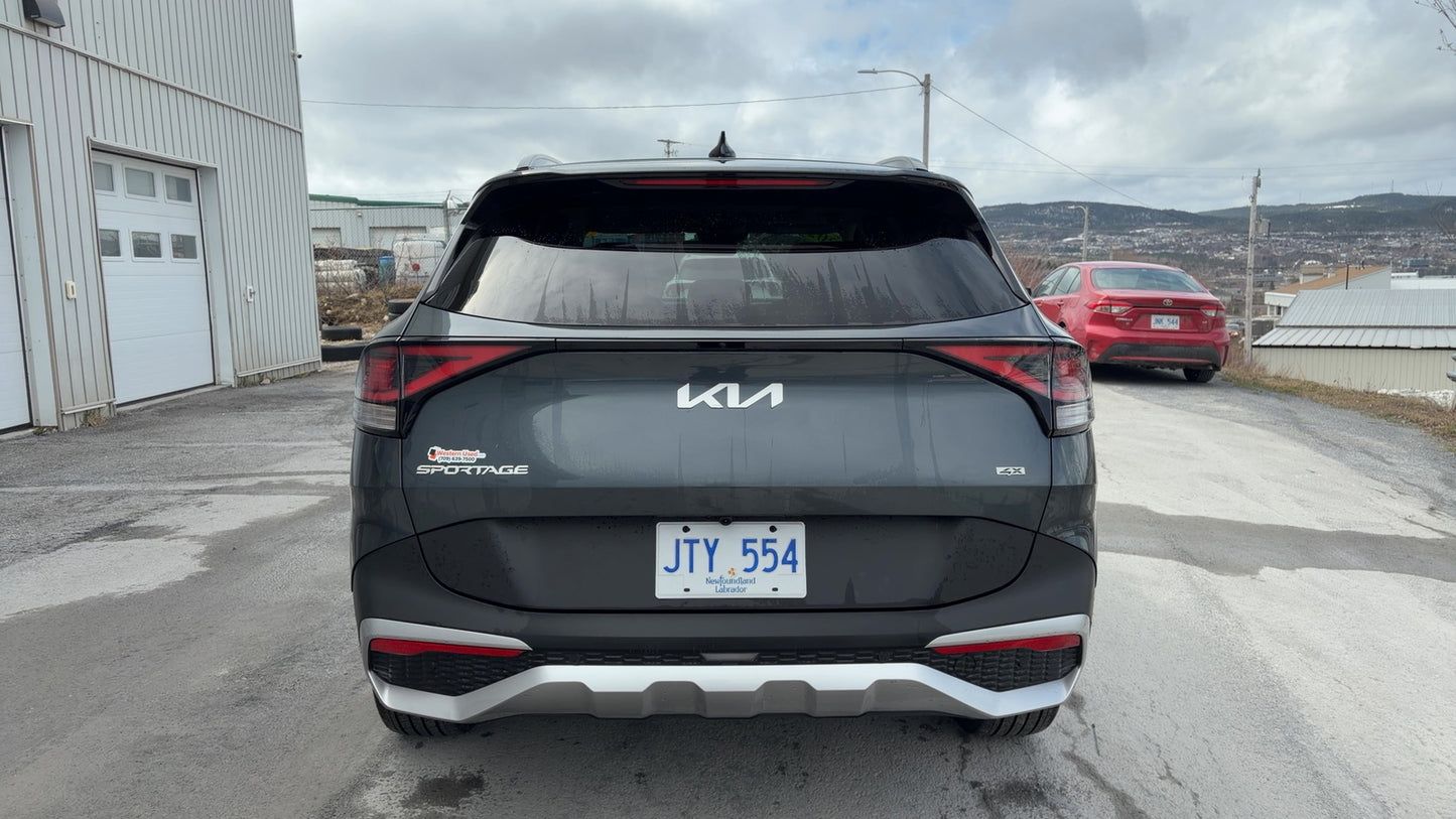 2025 Kia Sportage EX AWD