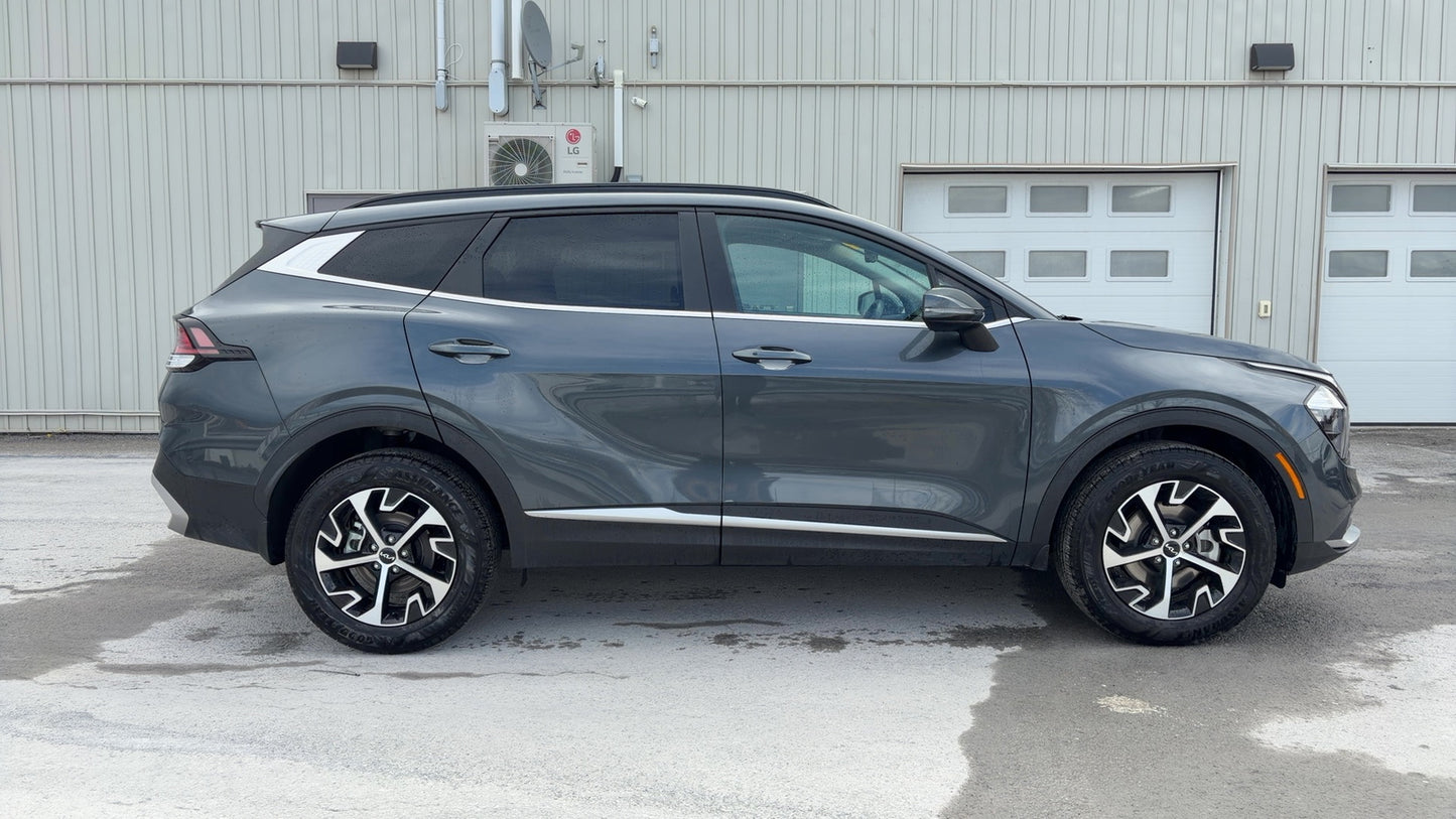 2025 Kia Sportage EX AWD