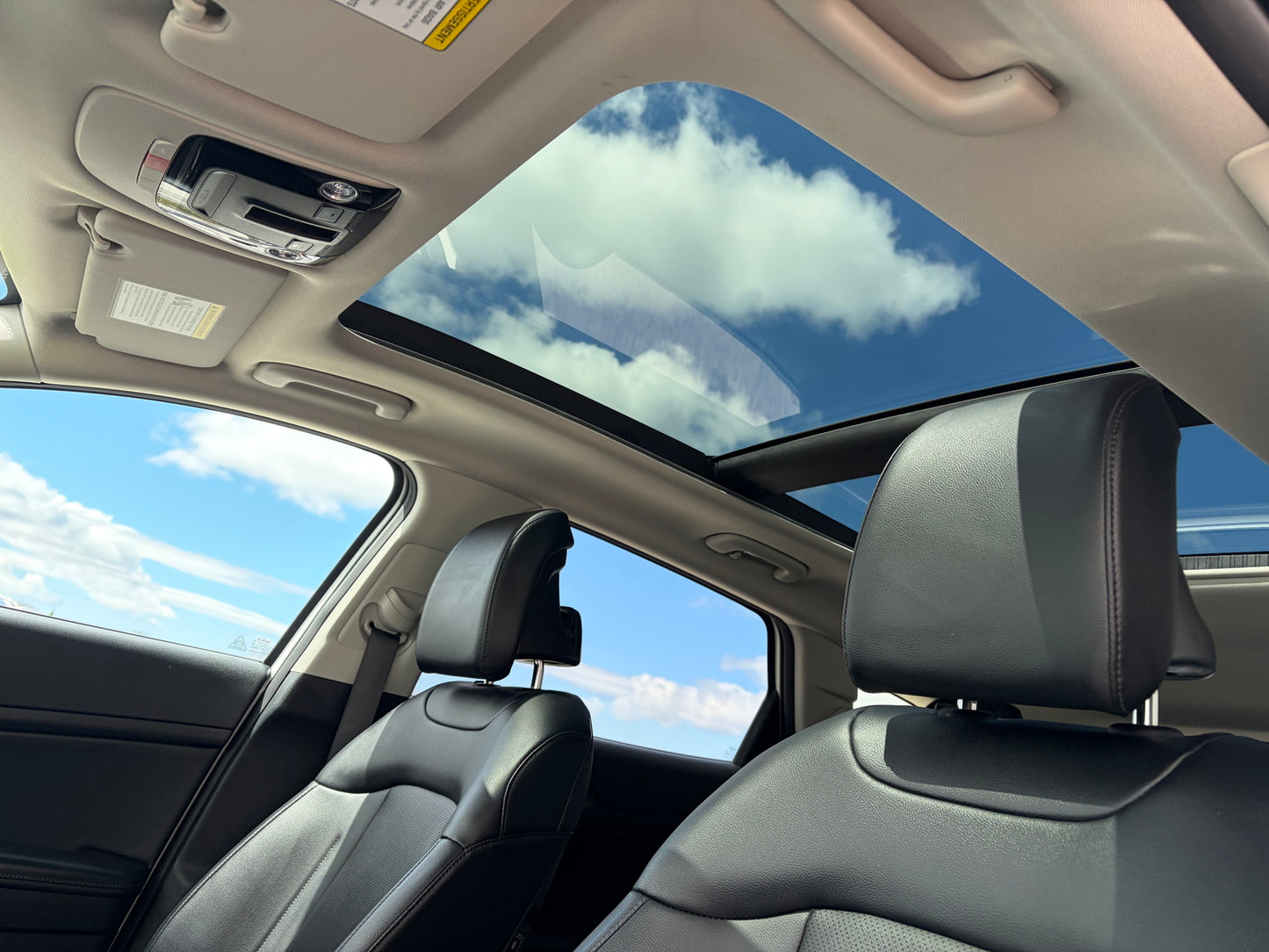 2025 Kia Sportage EX AWD
