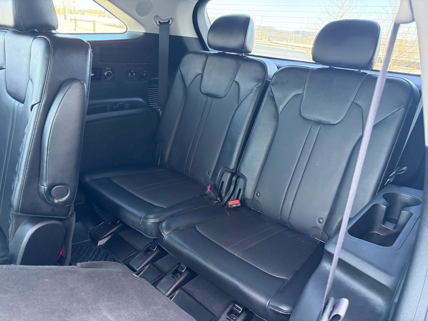 2022 Kia Sorento SX AWD w/Black Leather