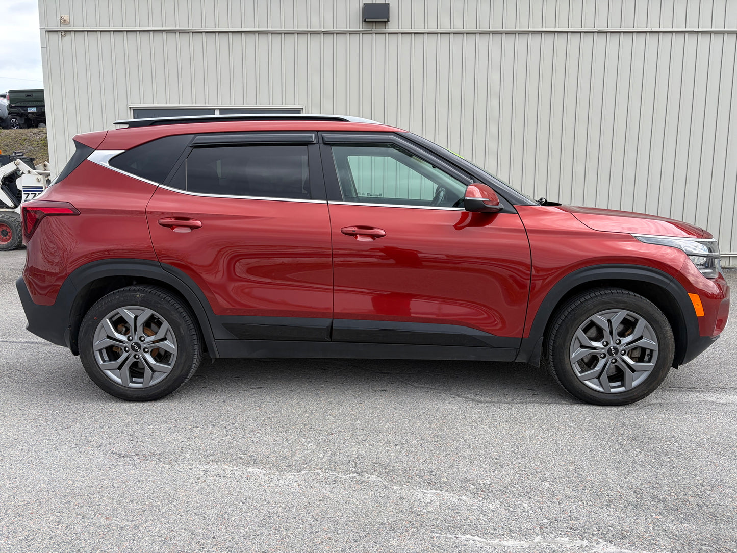 2024 Kia Seltos EX AWD