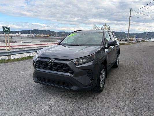2021 Toyota RAV4 LE AWD
