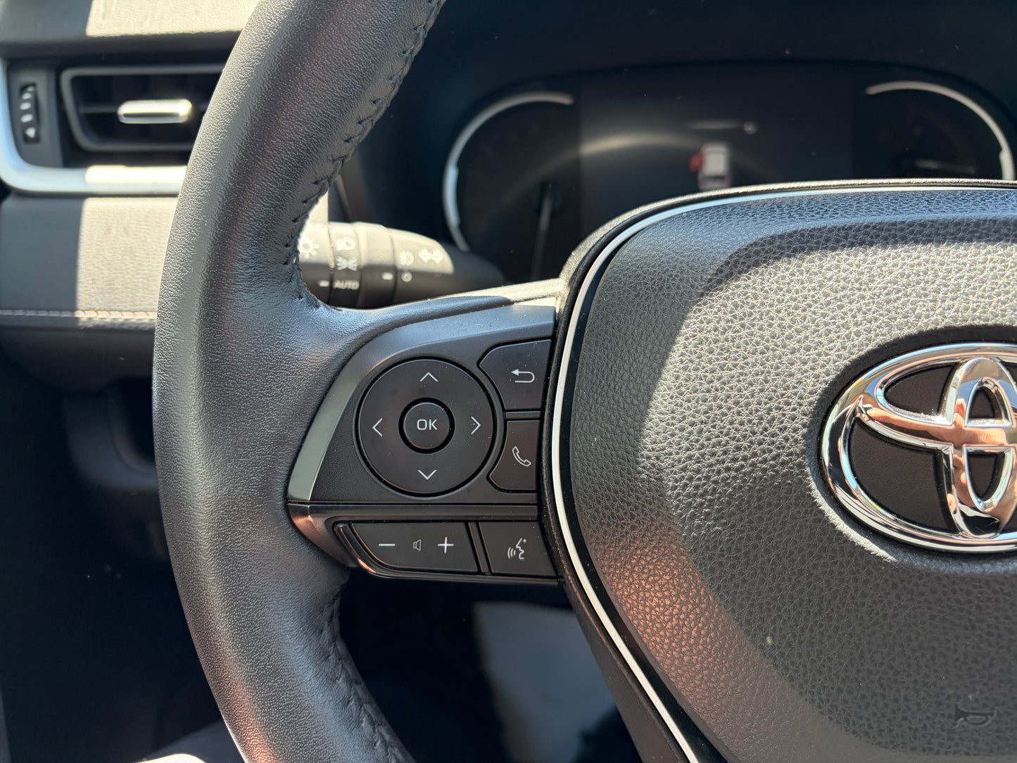 2024 Toyota RAV4 XLE AWD