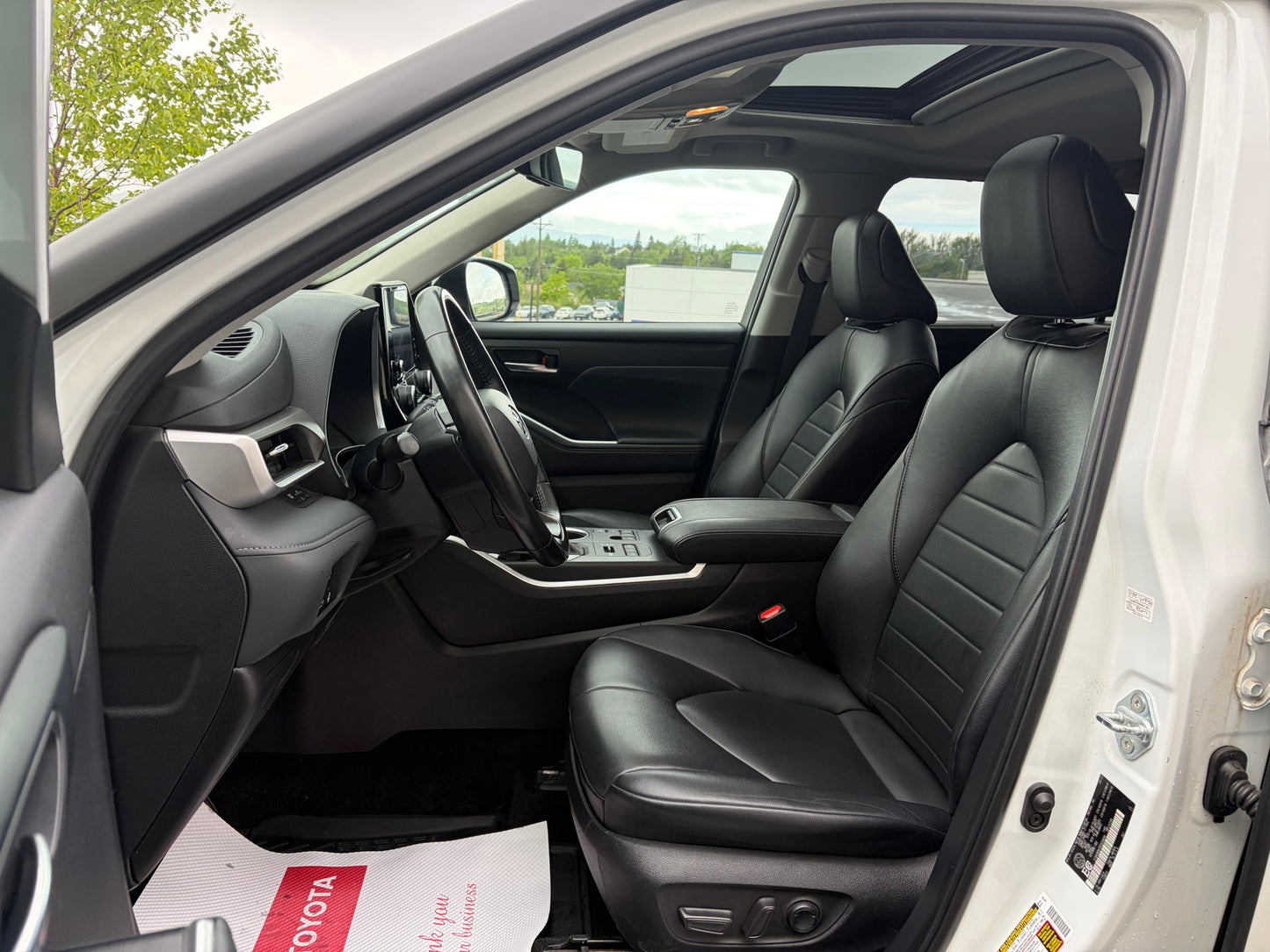 2023 Toyota Highlander XLE AWD