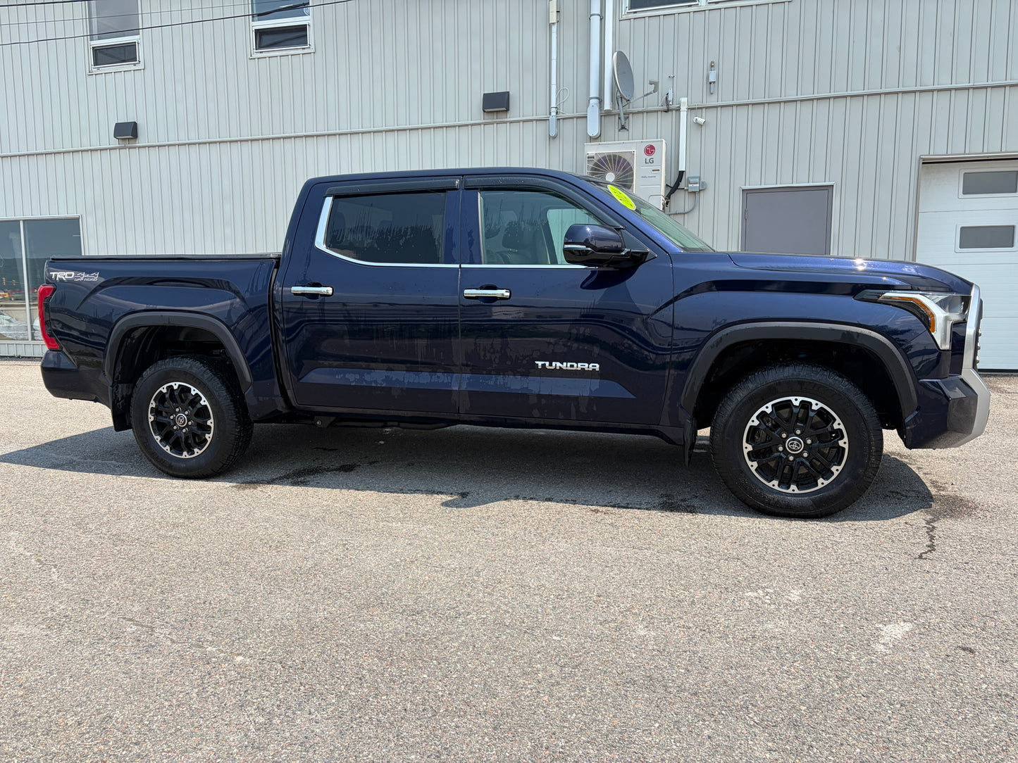 2024 Toyota Tundra 4x4 Crewmax Limited