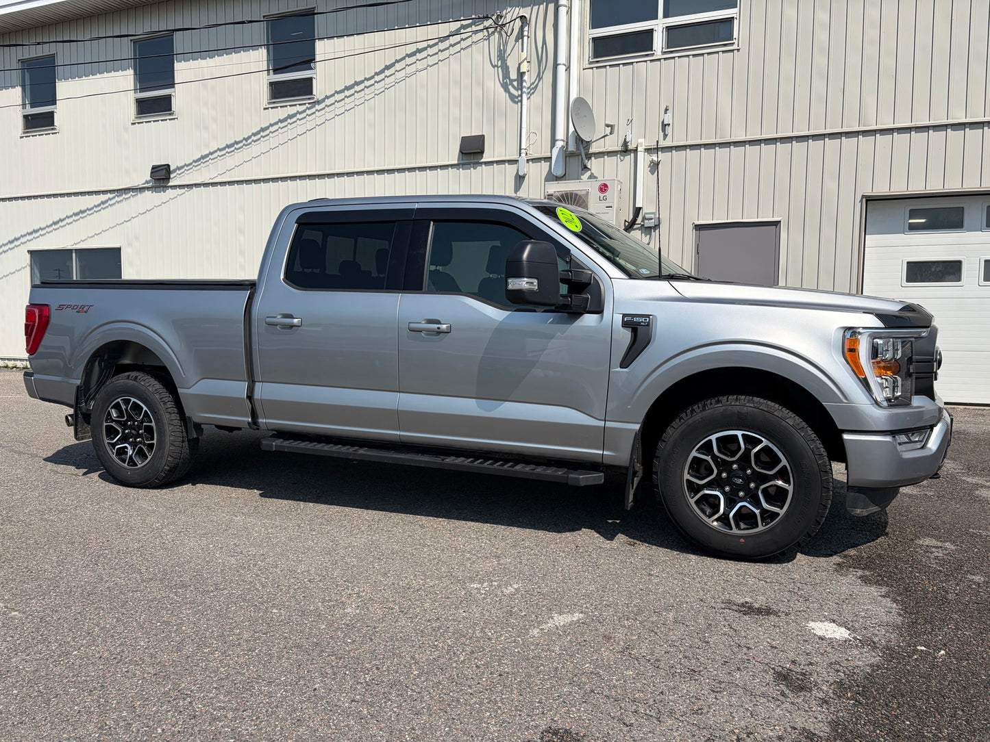 2022 Ford F-150 XLT 4WD SuperCrew 6.5' Box