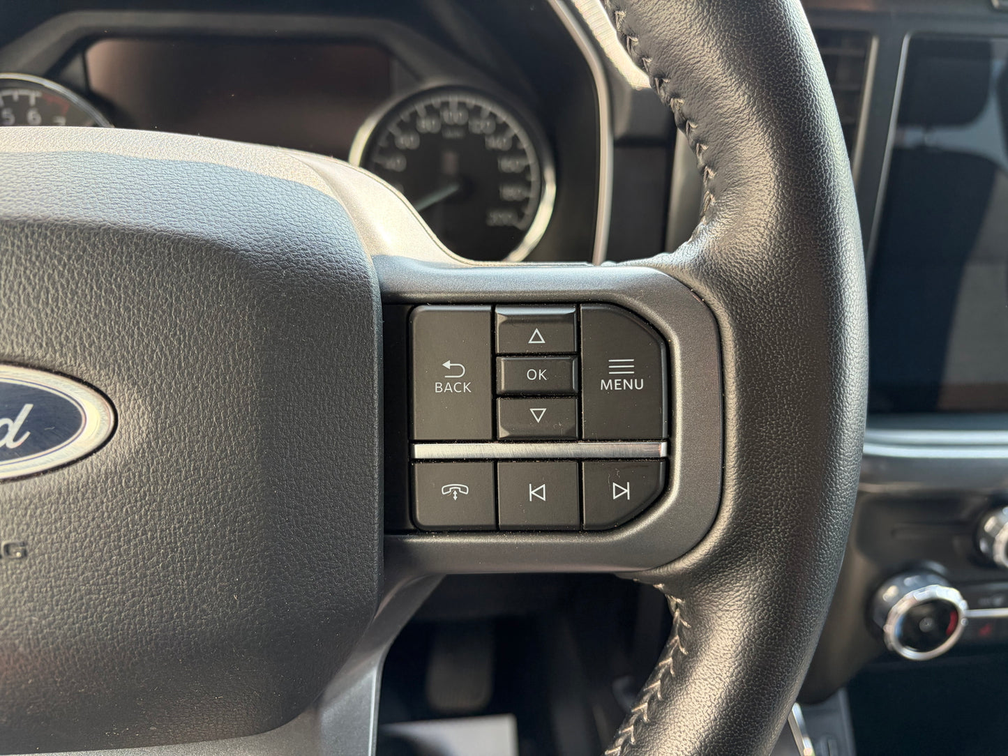 2022 Ford F-150 XLT 4WD SuperCrew 6.5' Box