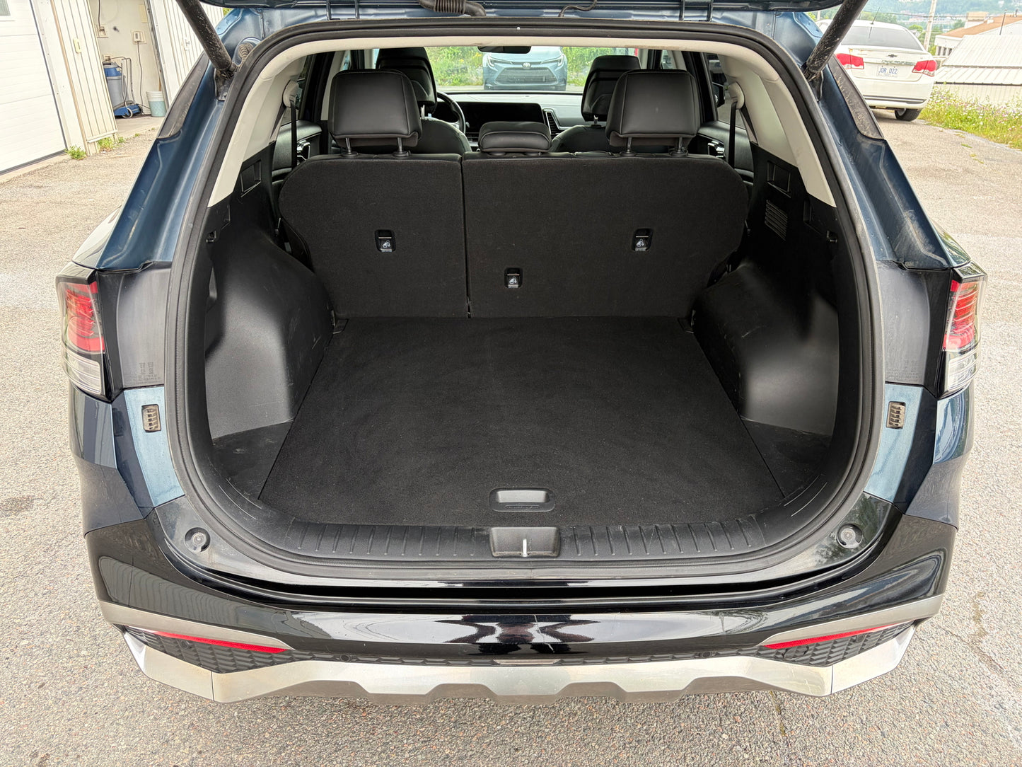 2023 Kia Sportage EX Premium AWD w/Black Interior