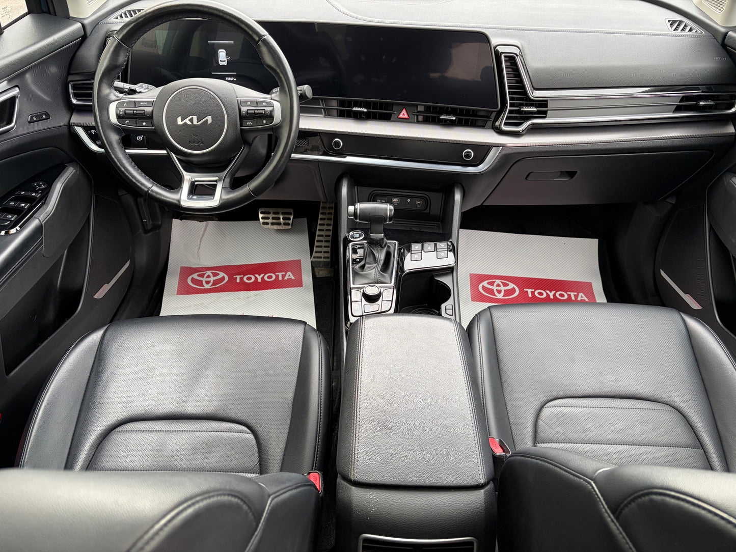 2023 Kia Sportage EX Premium AWD w/Black Interior