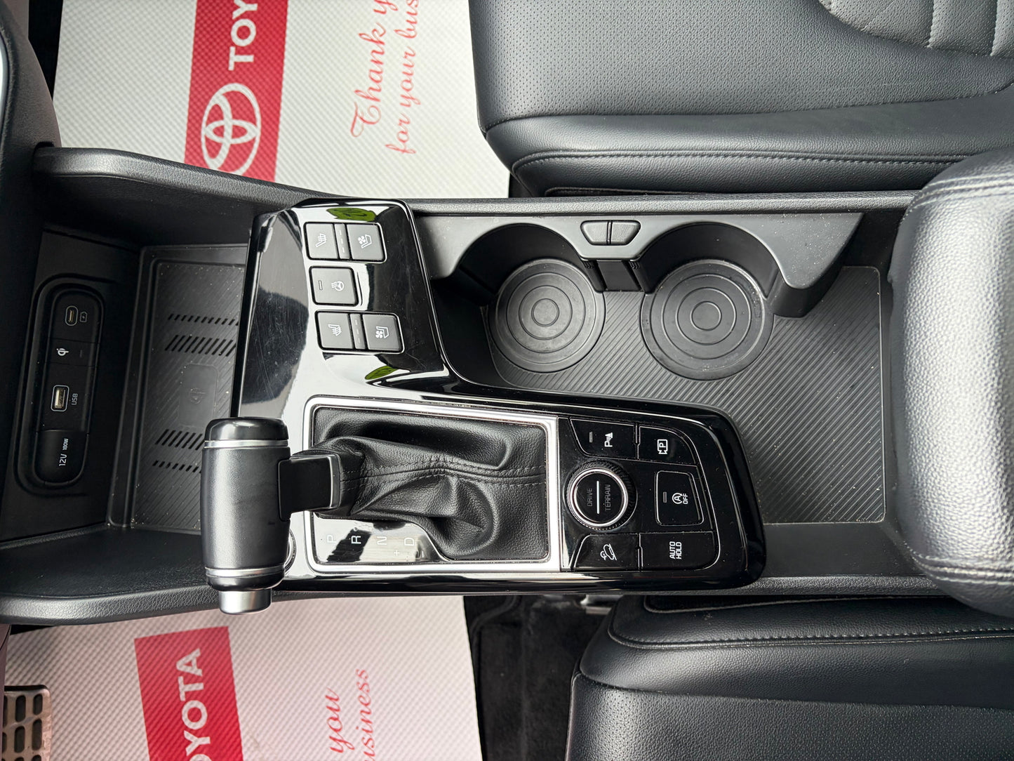 2023 Kia Sportage EX Premium AWD w/Black Interior